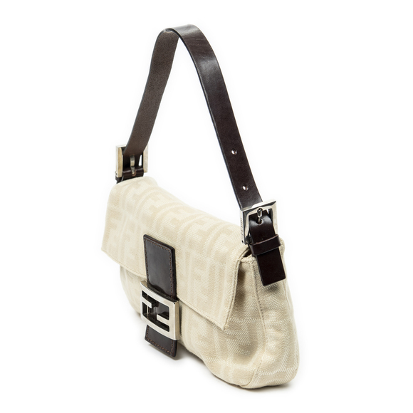 Fendi Baguette - Picture 2 of 10
